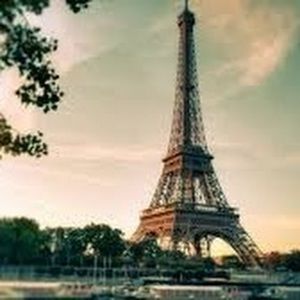 Meet your Posher, Valerie